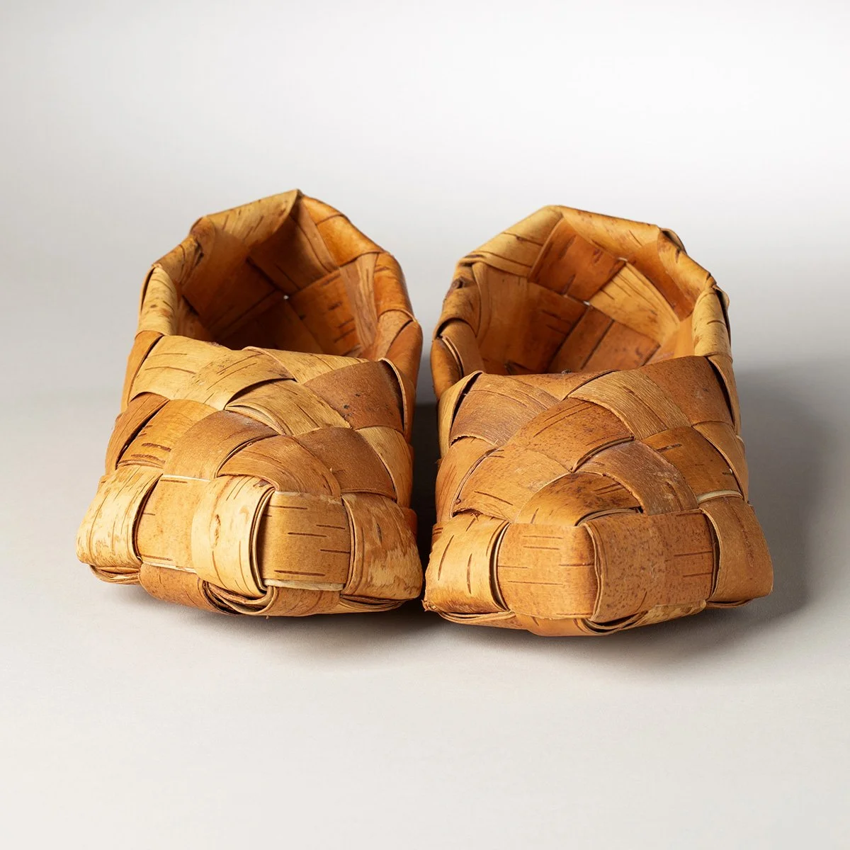 2544-Birch-Bark-Moccasins-Other-Native-American-Art-Blackburn-3.jpg