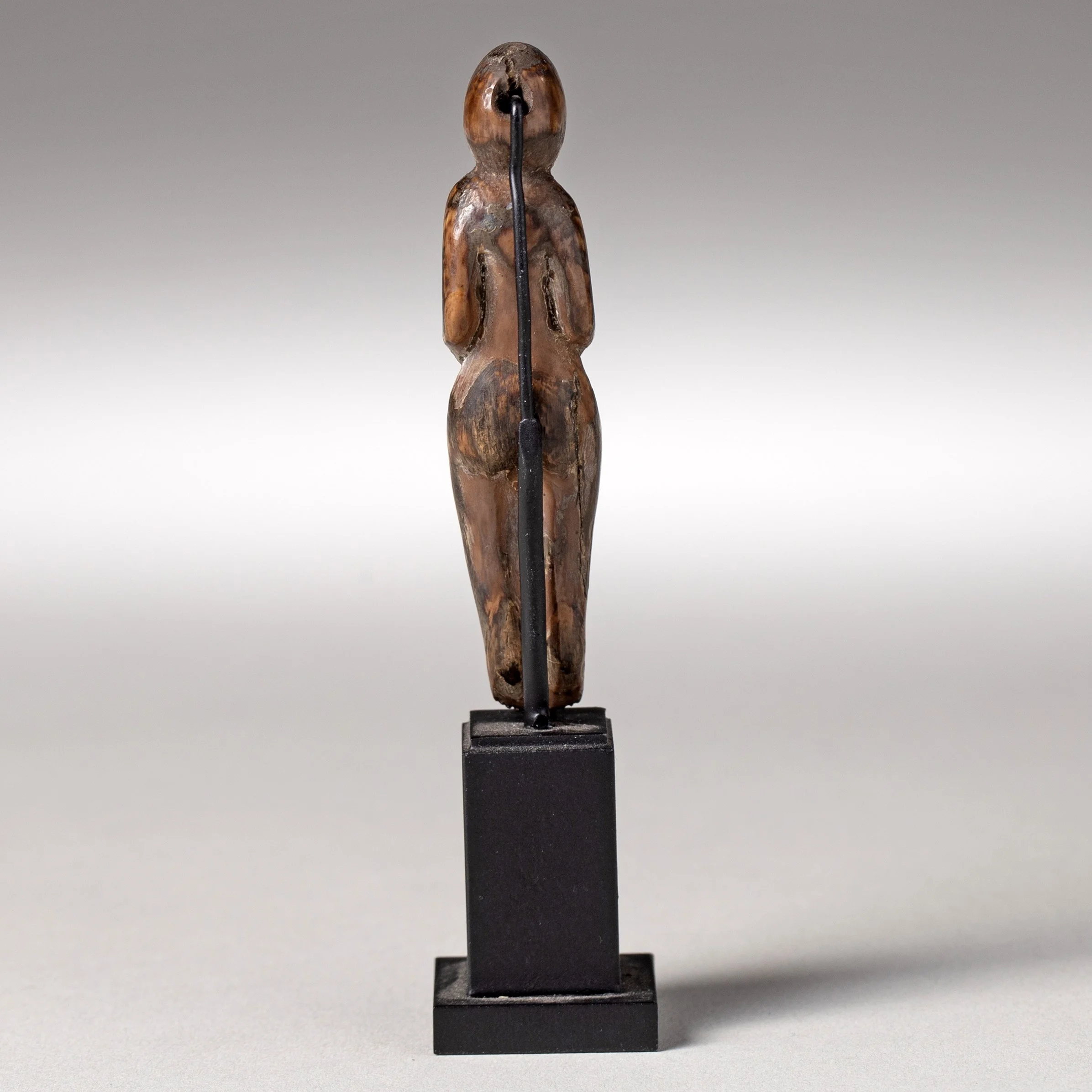 2308-Fine-Yupik-Eskimo-Male-Figure-Eskimo-Native-American-Art-Blackburn-6.jpg