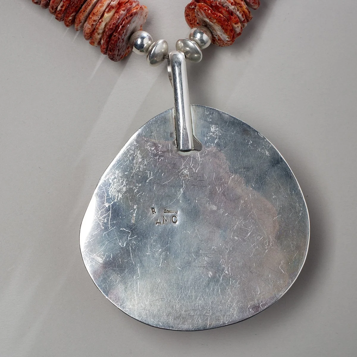 1194-Large-Santo-Domingo-Shell-Necklace-Jewelry-Native-American-Art-Blackburn-5.jpg