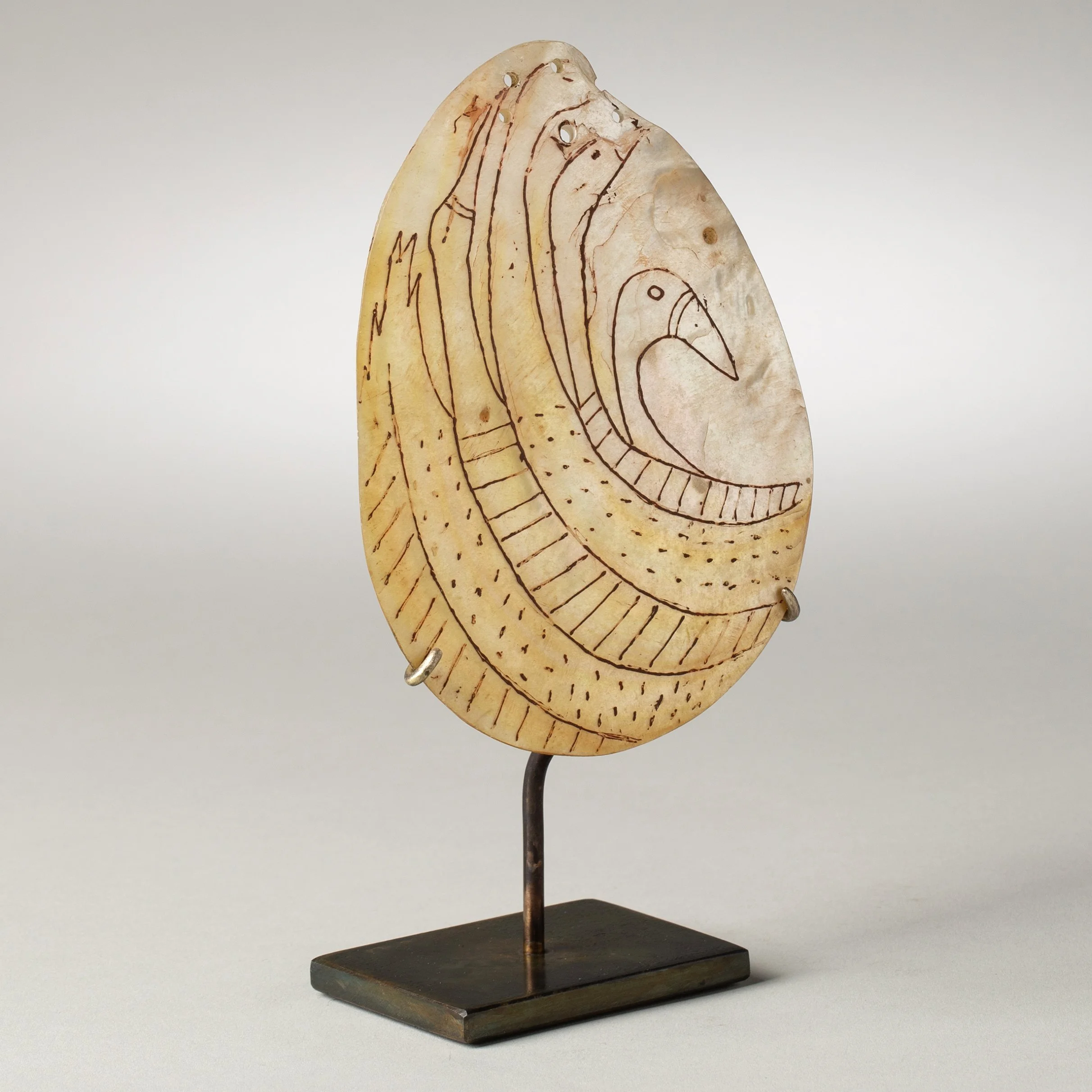 2268-Unusual-Aboriginal-Longka-Longka-Pearl-Shell-Australia-Art-Blackburn-6.jpg
