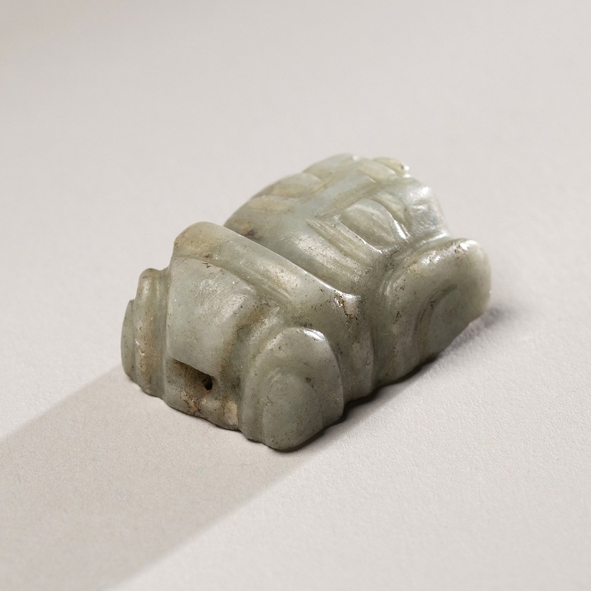 1076-Maya-Jade-Face-Pendant-Pre-Columbian-Art-Blackburn-4.jpg