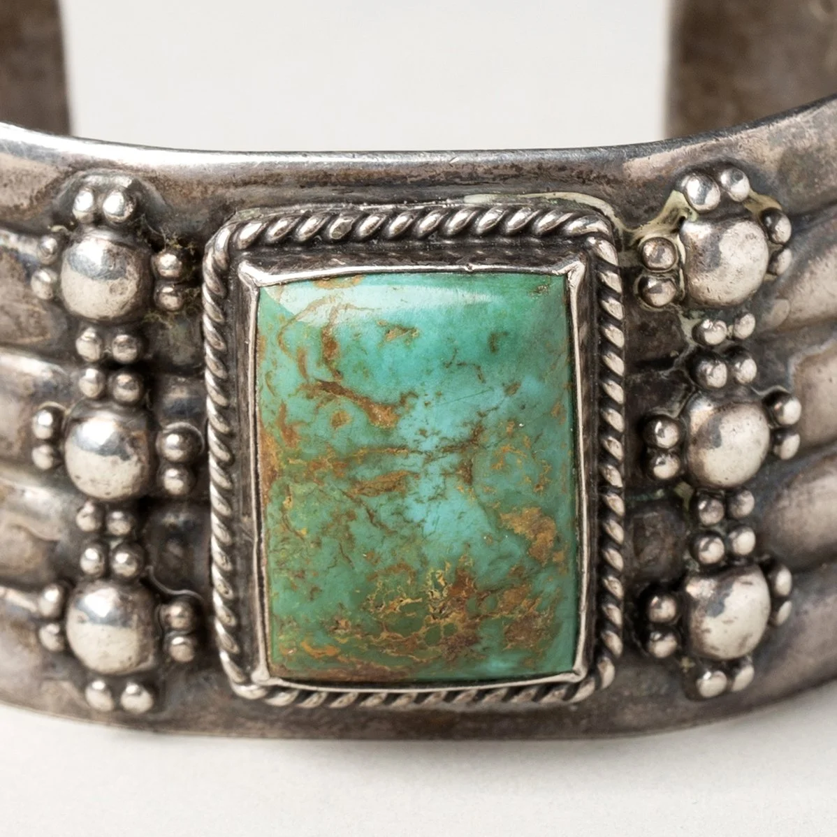 2277-Fine-Navajo-Bracelet-Native-American-Jewelry-Art-Blackburn-2.jpg
