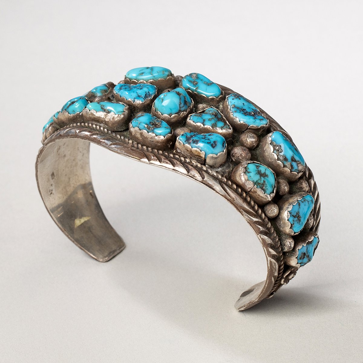 2255-Wes-Willy-Navajo-Bracelet-Bracelets-Native-American-Jewelry-Art-Blackburn-2.jpg