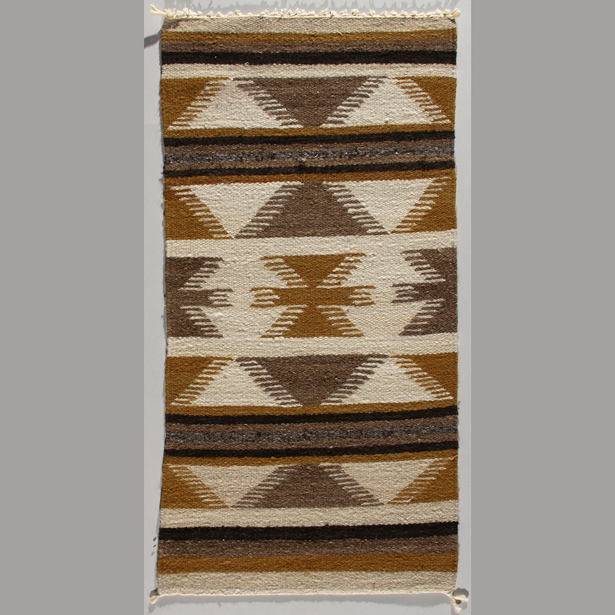 1798-Navajo-Rug-Weavings-Native-American-Art-Blackburn-1.jpg