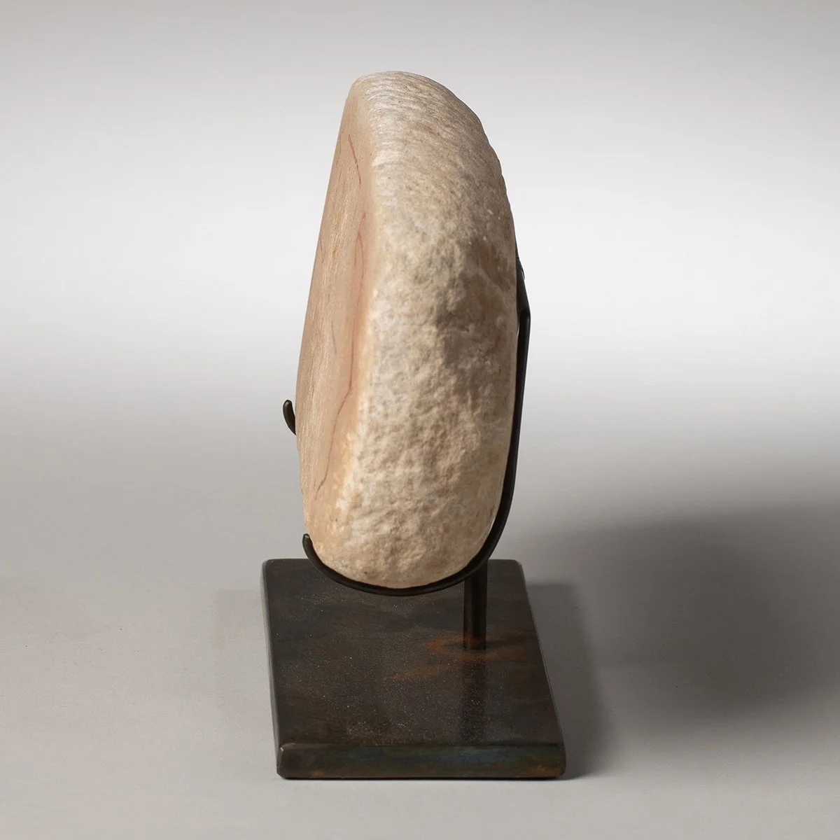 1169-Stone-Pueblo-Tablet-Fetish-Others-Native-American-Art-Blackburn-3.jpg