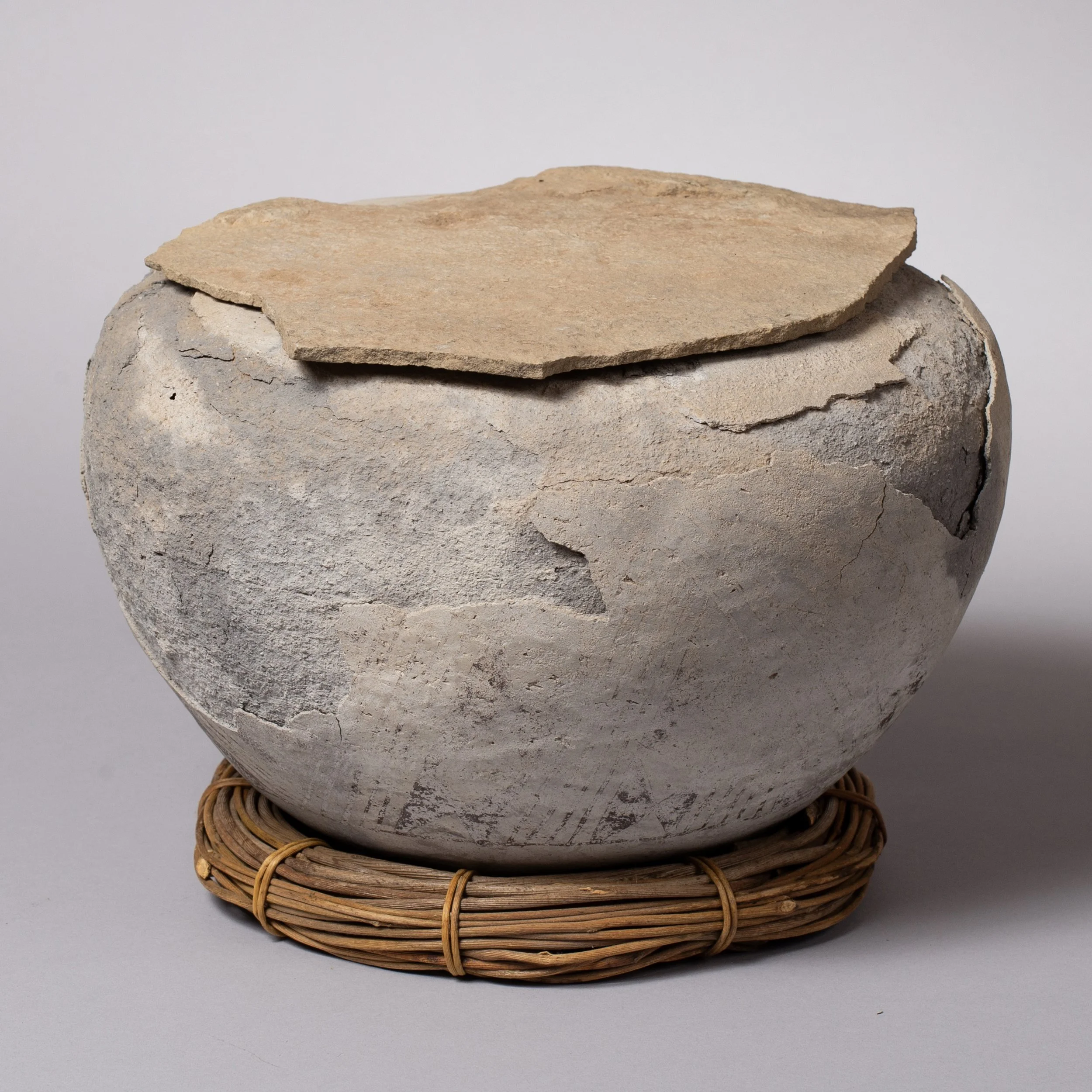 2291-Important-Anazazi-Cache-Pot-Contents-Pre-Historic-Pottery-Native-American-Art-Blackburn-7.jpg