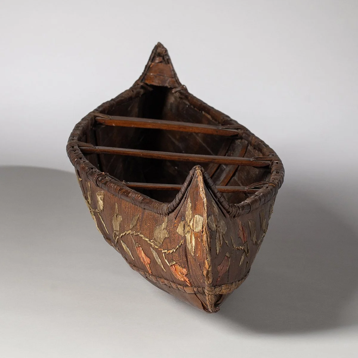 2153-Exceptional-Mi kmaq-Model-Canoe-Quillwork-Native-Amarican-4.jpg