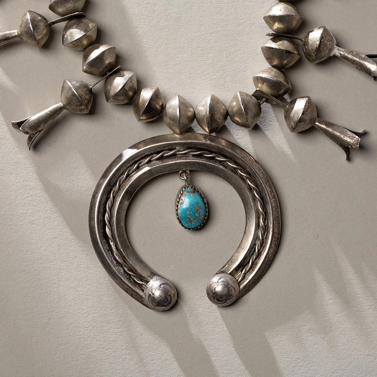 2241-1960s-Squash-Blossom-Native-American-Jewelry-Art-Blackburn-2.jpg