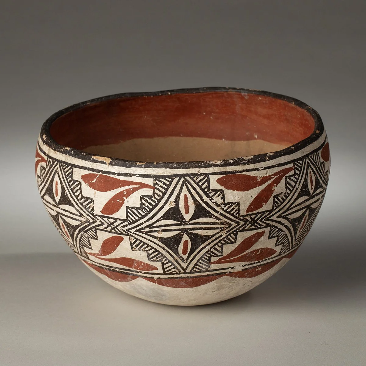 2650-Finely-Decorated-Isleta-Bowl-Historic-Pottery-Native-American-Art-Blackburn-5.jpg