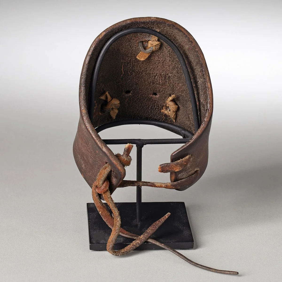 Guard-Ketoh-Bow-Guards-Native-American-Jewelry-Art-Blackburn-6.jpg