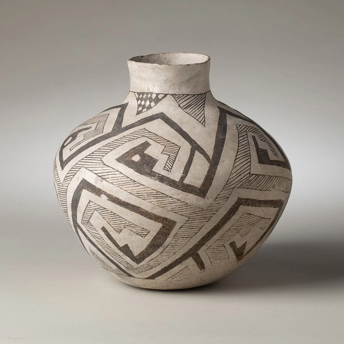 Reserve-Olla-Pottery-Native-American-Art-Blackburn-3.jpg