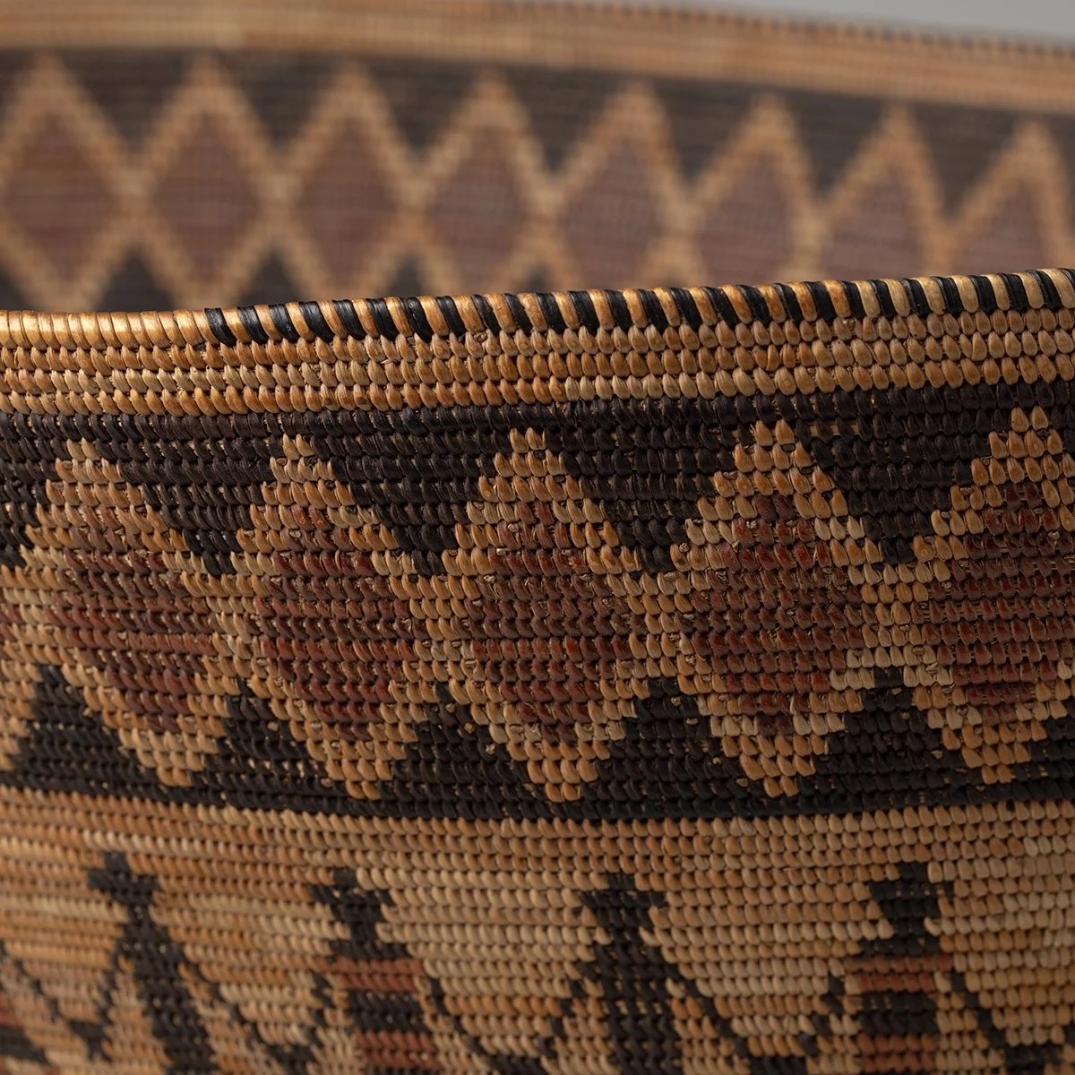 1615-Yokuts-Polychrome-Oblong-Friendship-Basket-Native-American-Art-Blackburn-5.jpg