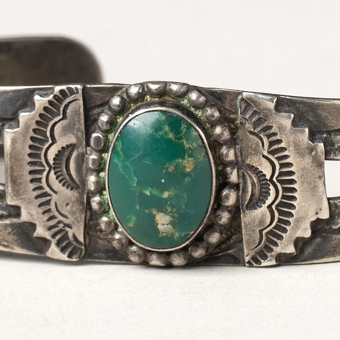 2282-Navajo Bracelet-Native-American-Jewelry-Art-Blackburn-4.jpg