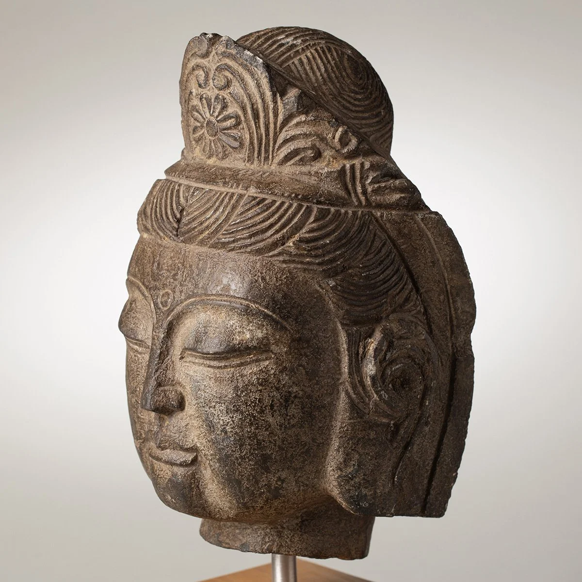 Limestone-Head-Guanyin-Curiosities-Art-Blackburn-6.jpg