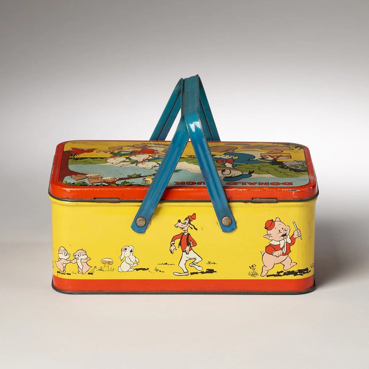 1097-Donald-Duck-Lunch-Box-Curiosities-Art-Blackburn-3.jpg