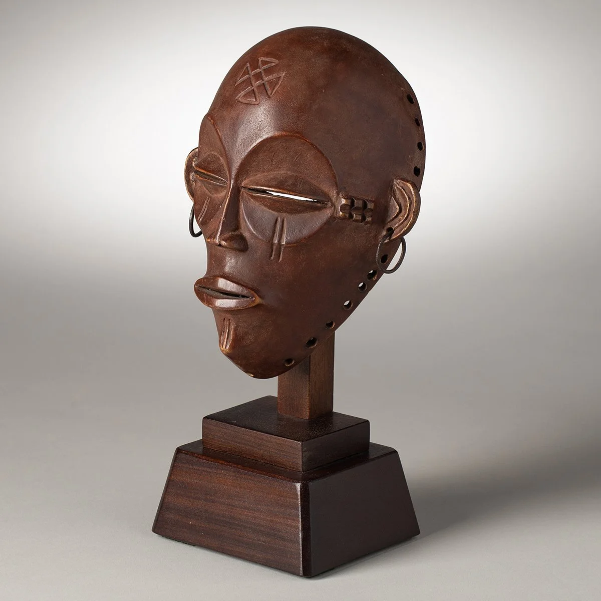 2116-Fine-Chokwe-Mask-African-Art-Blackburn-3.jpg