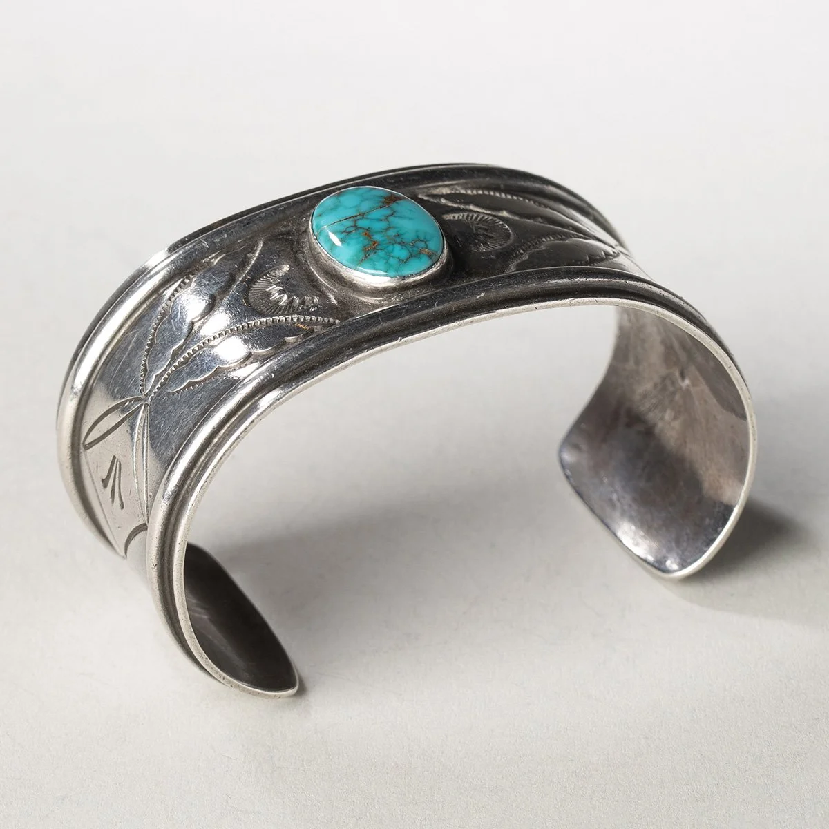2478-1920s-Navajo-Ingot-Silver-Bracelet-Jewelry-Native-American-Art-Blackburn-3.jpg