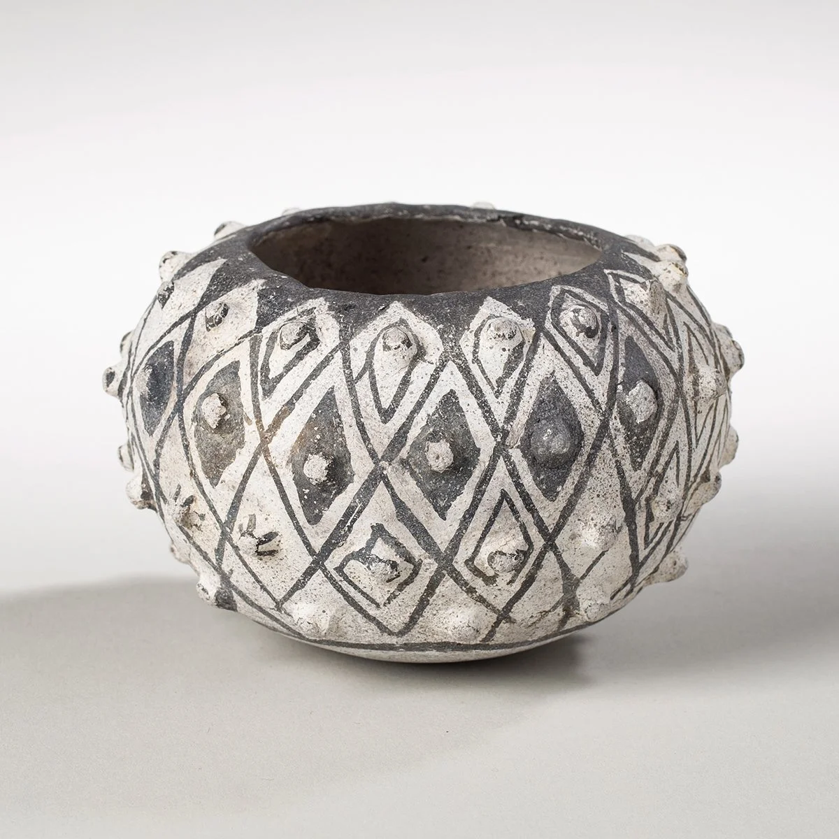 1497-Unusual-Puerco-Jar-Pre-Historic-Pottery-Native-American-Art-Blackburn-6.jpg