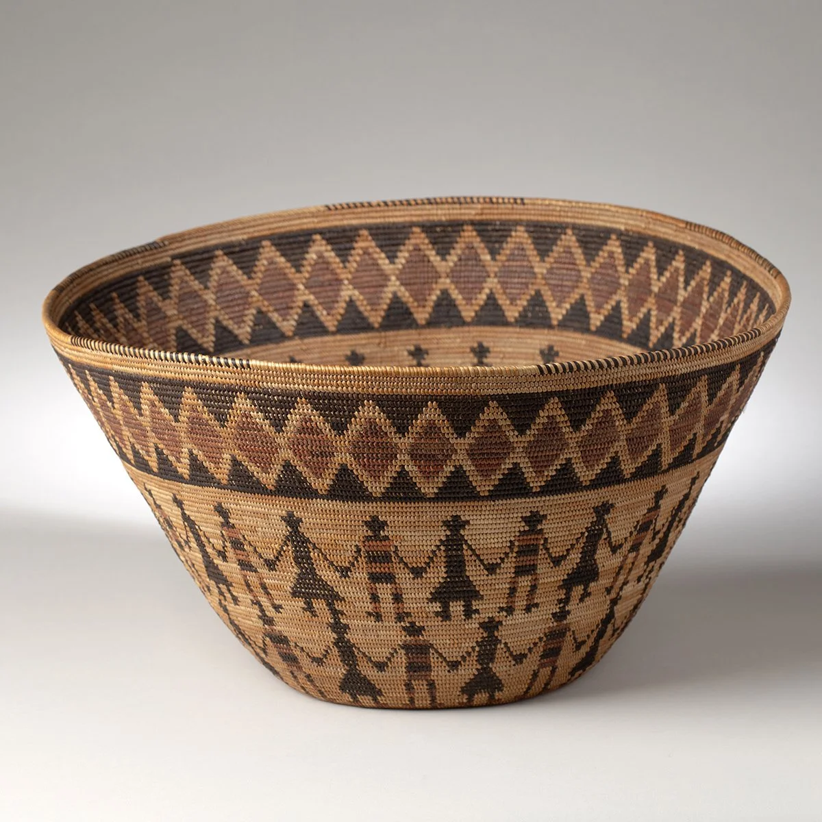 1615-Yokuts-Polychrome-Oblong-Friendship-Basket-Native-American-Art-Blackburn-7.jpg