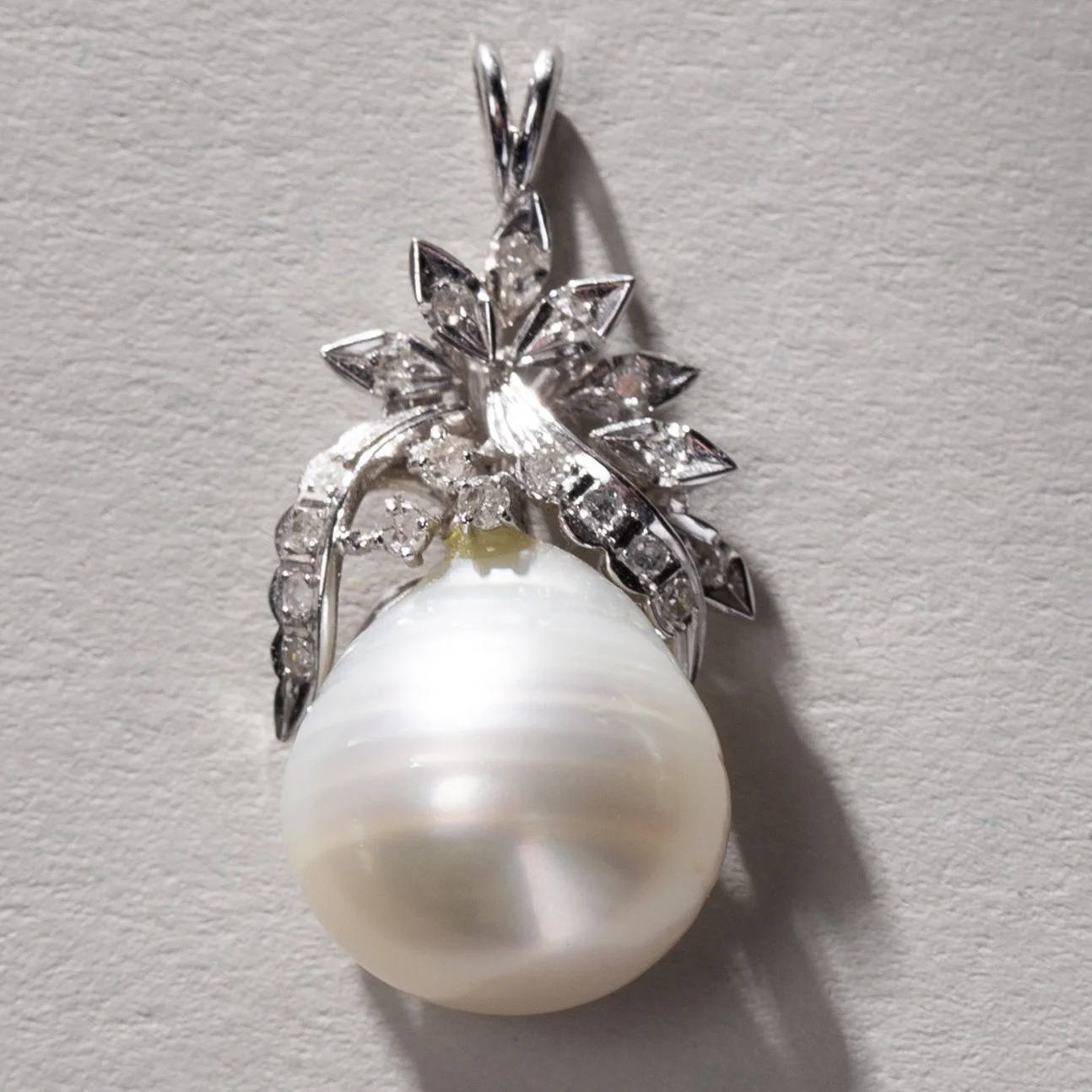 2295-South-Sea-Pearl-Pendant-Jewelry-Art-Blackburn-2.jpg