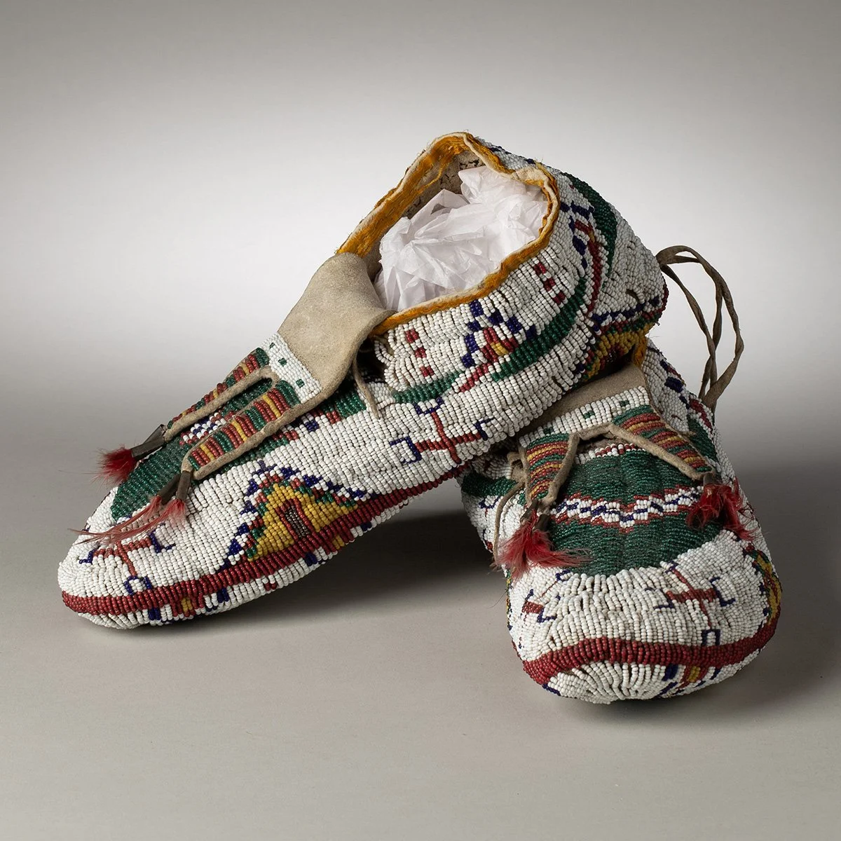 2609-Superb-Sioux-Fully-Beaded-Ceremonial-Moccasins-Art-Blackburn-1.jpg