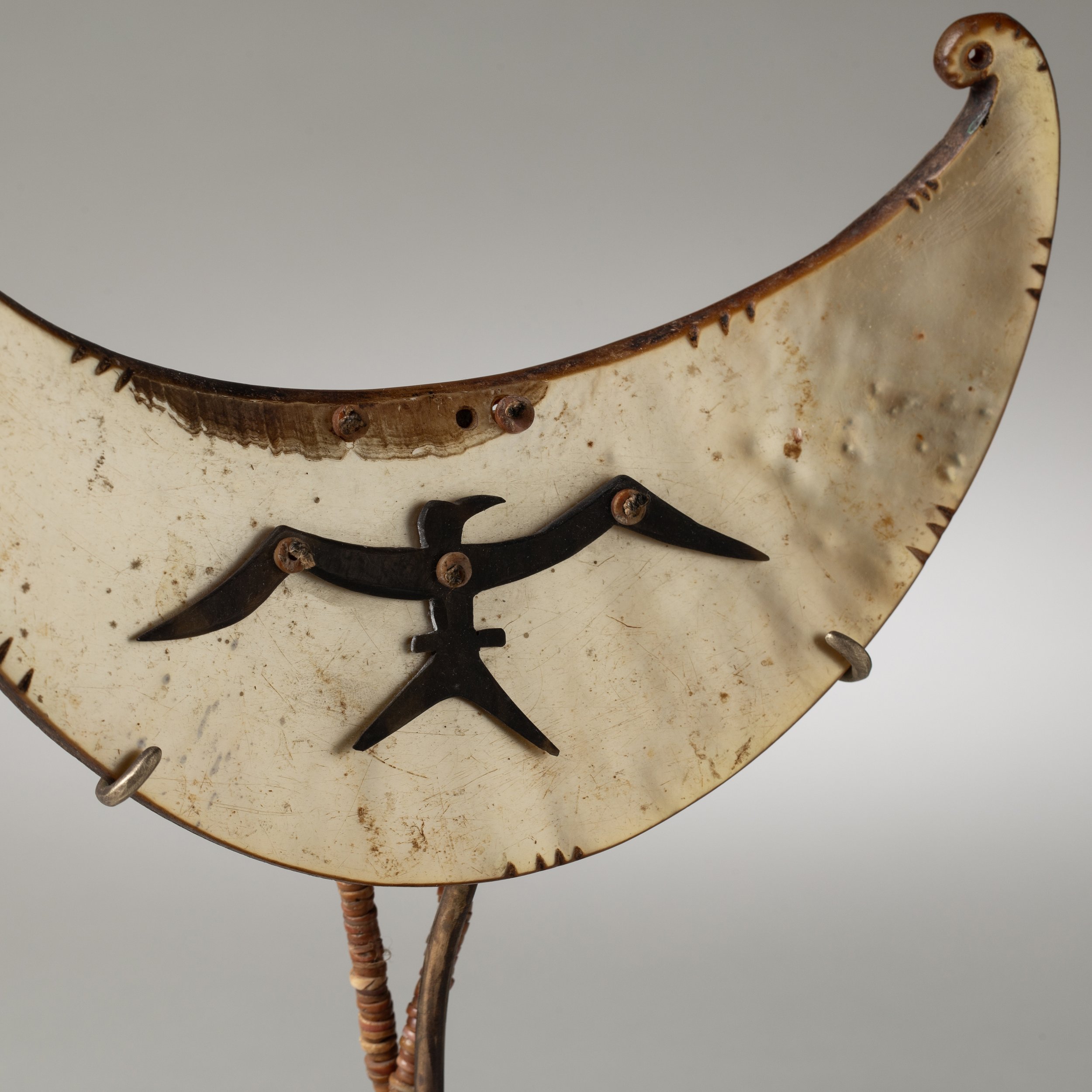 2269-Solomon-Island-Prestige-Crescent-Shaped-Necklace-Oceanic-Art-Blackburn-2.jpg