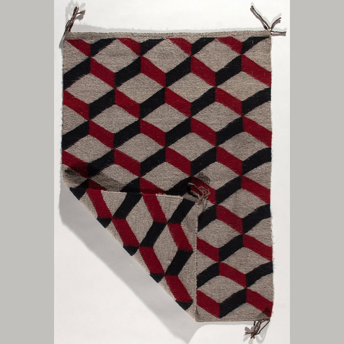 1796-Navajo-Rug-Weavings-Native-American-Art-Blackburn-3.jpg