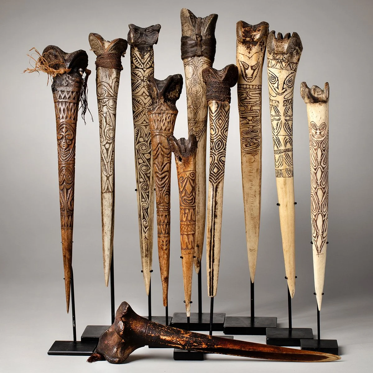2687-Important-Collection-Papua-New-Guinea-Bone-Daggers-Oceanic-Art-Blackburn-1.jpg