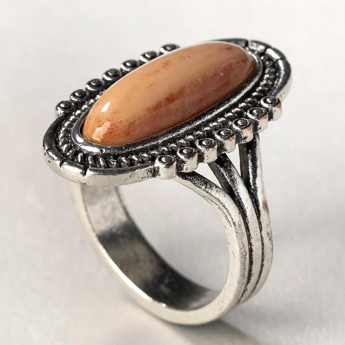 2497-Navajo-Coral-Ring-Jewelry-Native-American-Art-Blackburn-3.jpg