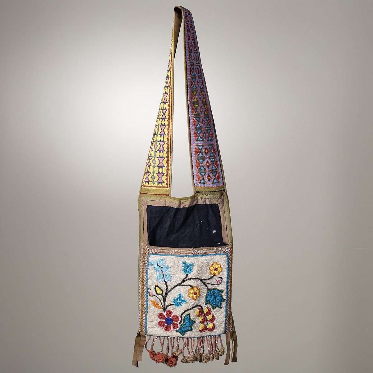 1524-Great-Lakes-Bandolier-Bag-Beadwork-Native-American-Art-Blackburn-1.jpg