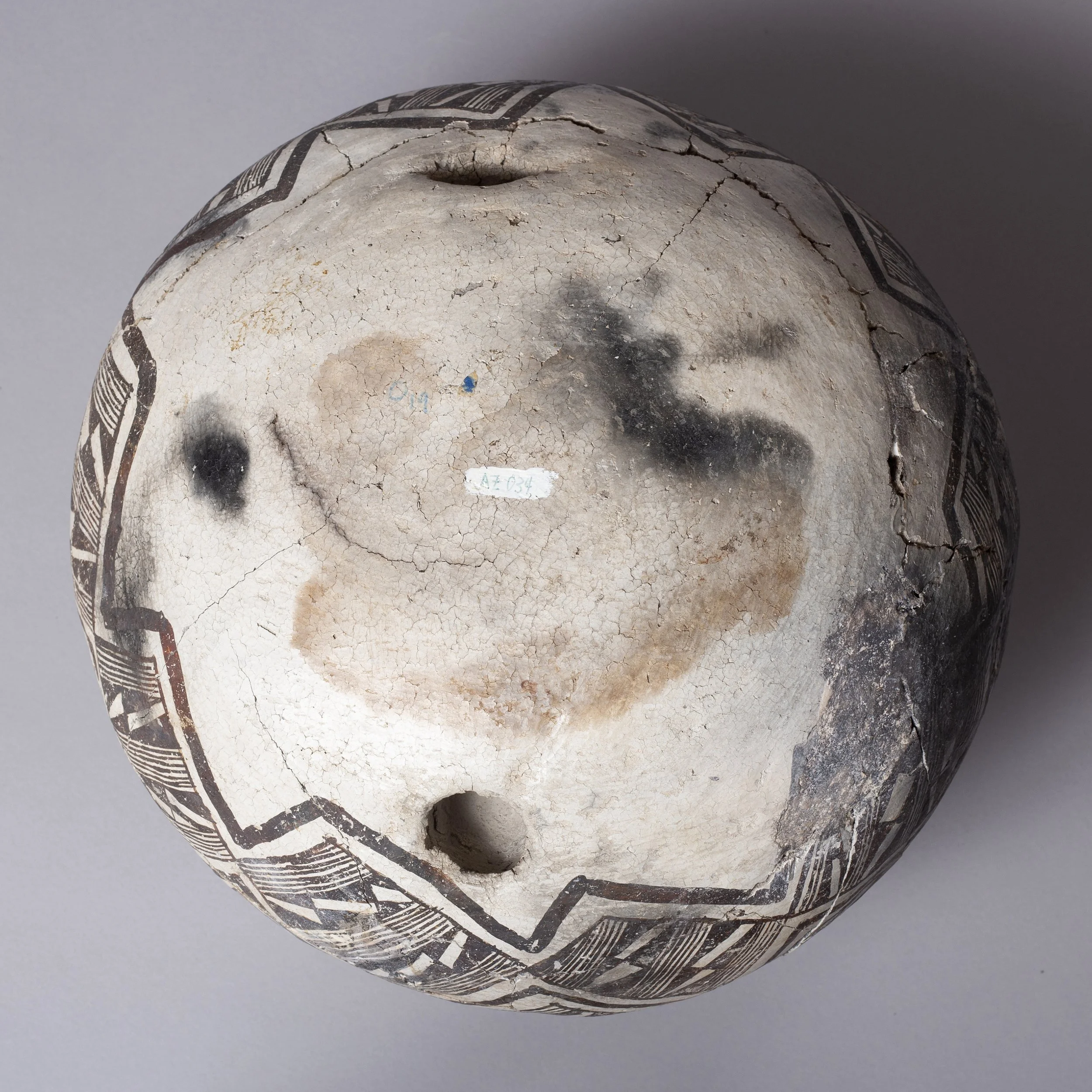 2292-Possibly-Unique-Mimbres-Geometric-Olla-Mimbres-Native-American-Art-Blackburn-6.jpg