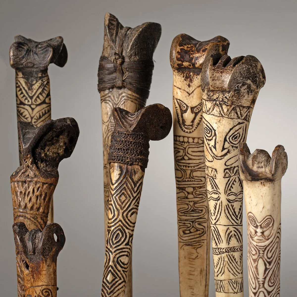 2687-Important-Collection-Papua-New-Guinea-Bone-Daggers-Oceanic-Art-Blackburn-4.jpg
