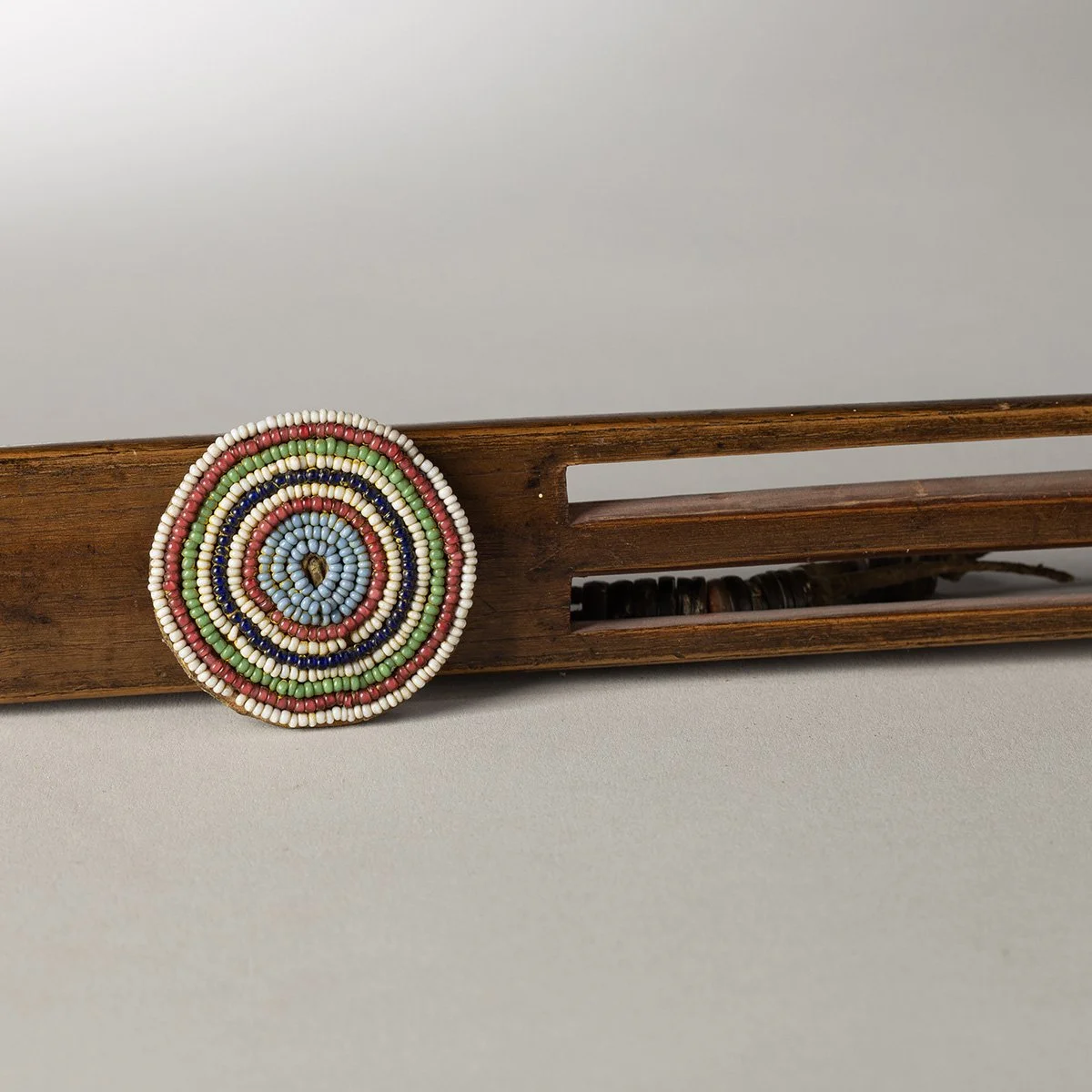 2613-Fine Solomon-Island-Shield-Art-Blackburn-5.jpg