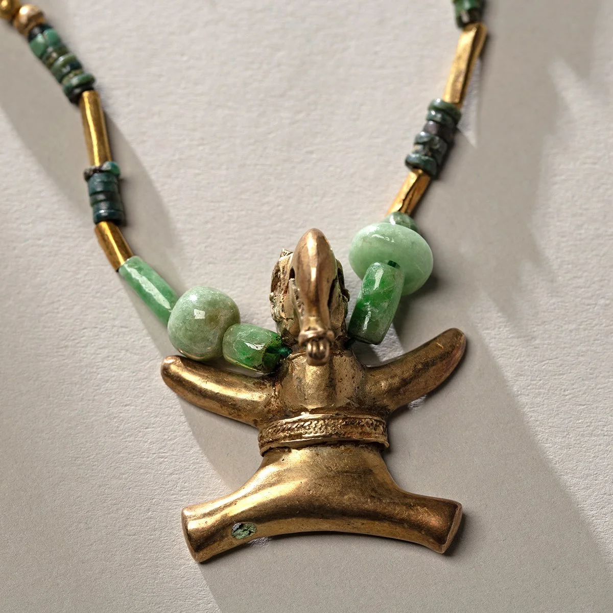 2221-Toucan-Pendant-Pre-Columbian-Gold-Art-Blackburn-2.jpg