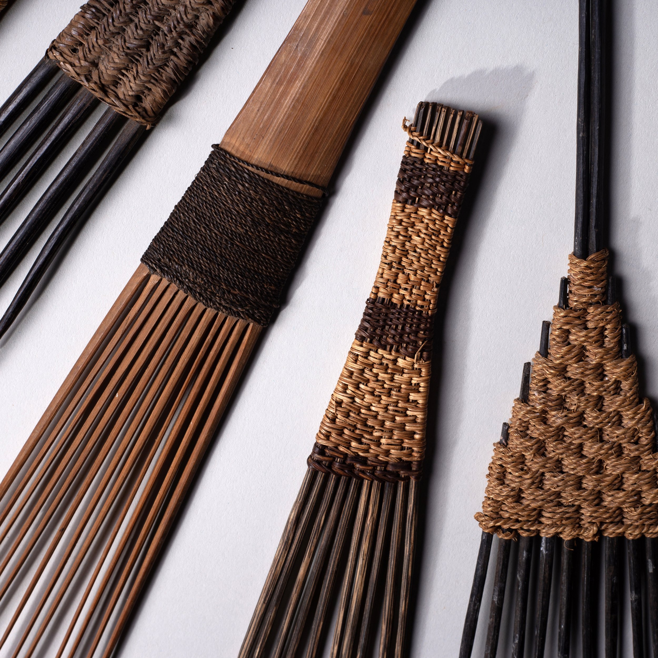 2334-Collection-Pacific-Island-Combs-Young-Collectors-500-or-less-Art-Blackburn-3.jpg