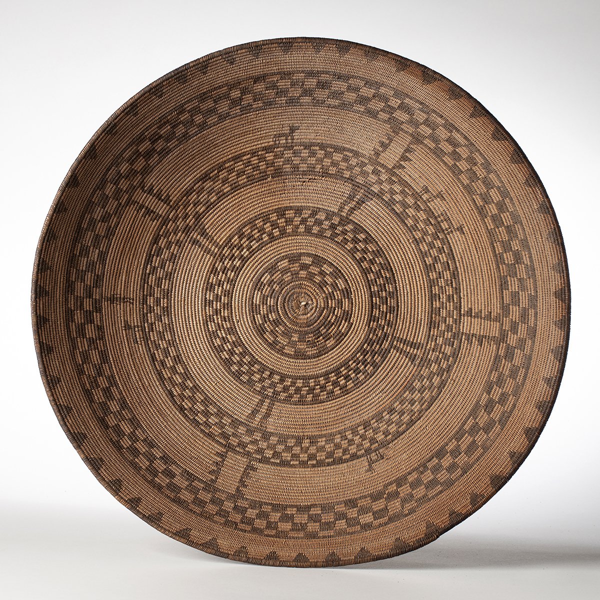 1812-Large-Apache-Basket-Baskets-Native-American-Art-Blackburn-1.jpg