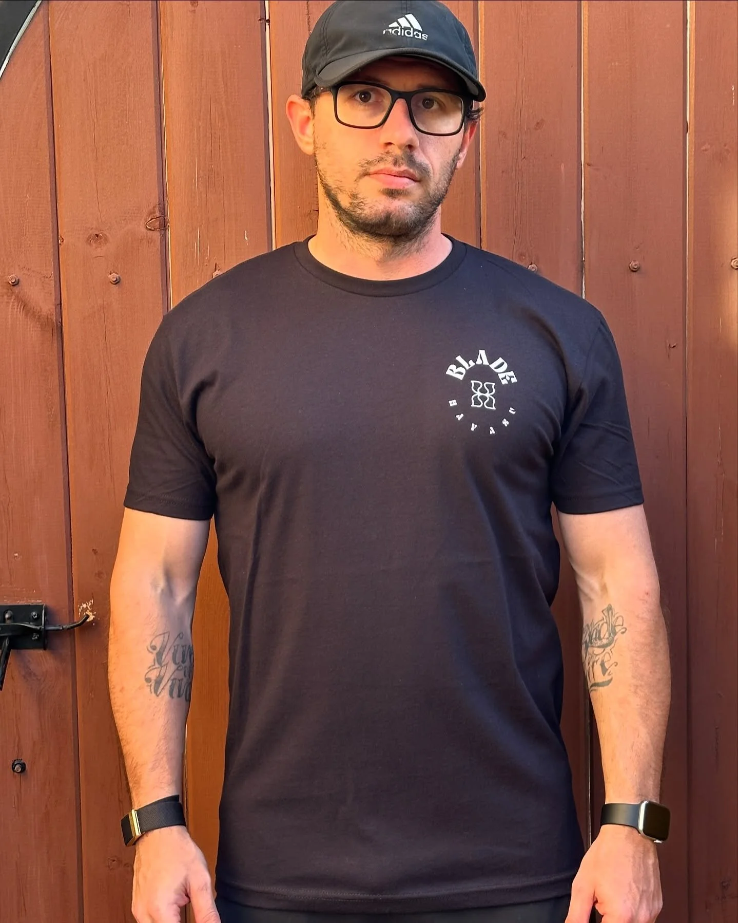 The BH X shirts arrived! Limited quantities of screen printed versions will be available on the website this weekend.

Working on getting the other merchandise online as well. 

Design: @ryan_northway
Screen Printing: @krulgrafix 

#bladehavasu #bhx 