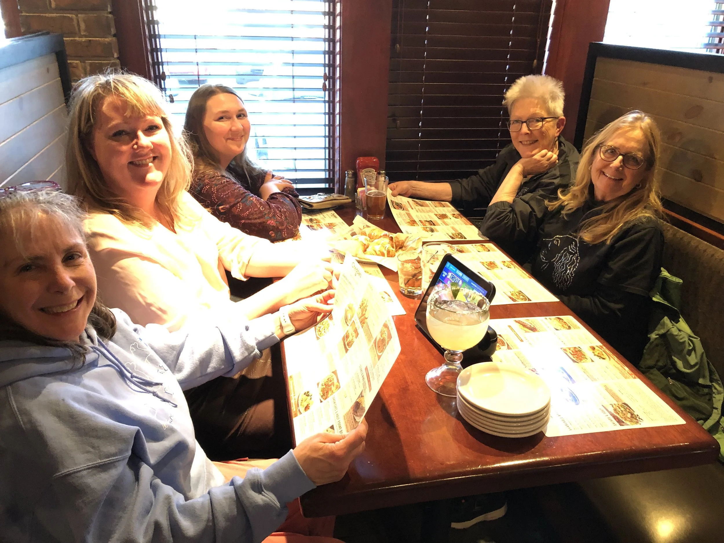 Dinner after the Saturday show.jpg