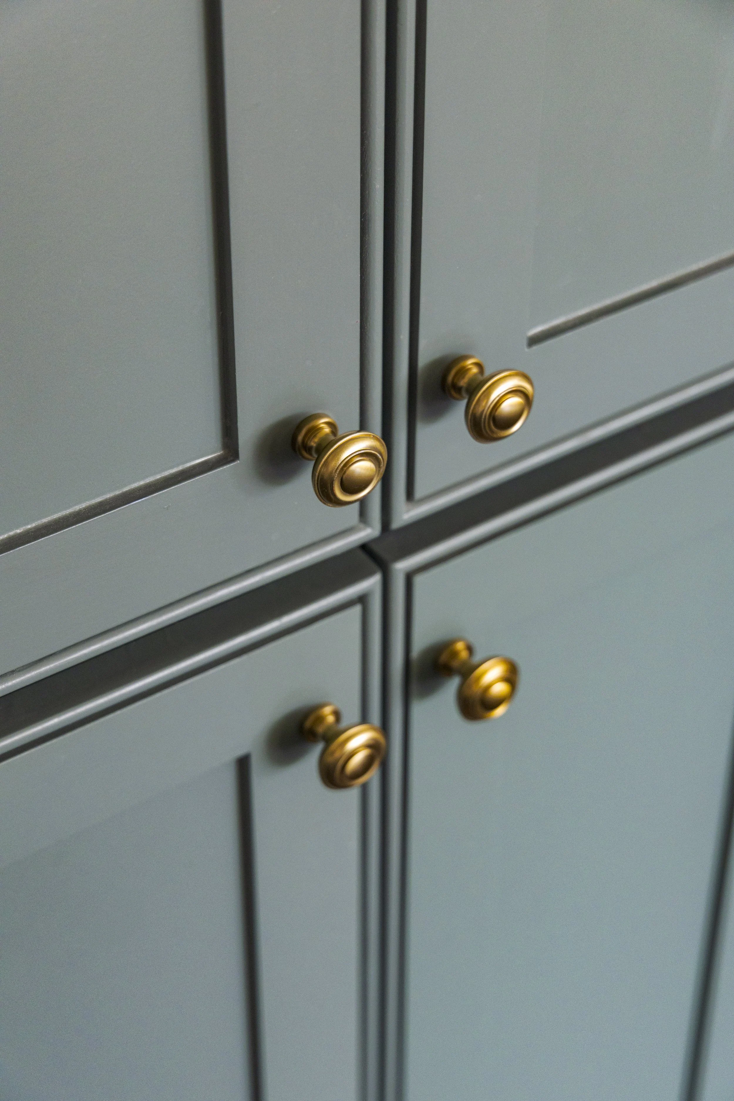Gold Hardware & Cabinet Details- Kitchen.jpg
