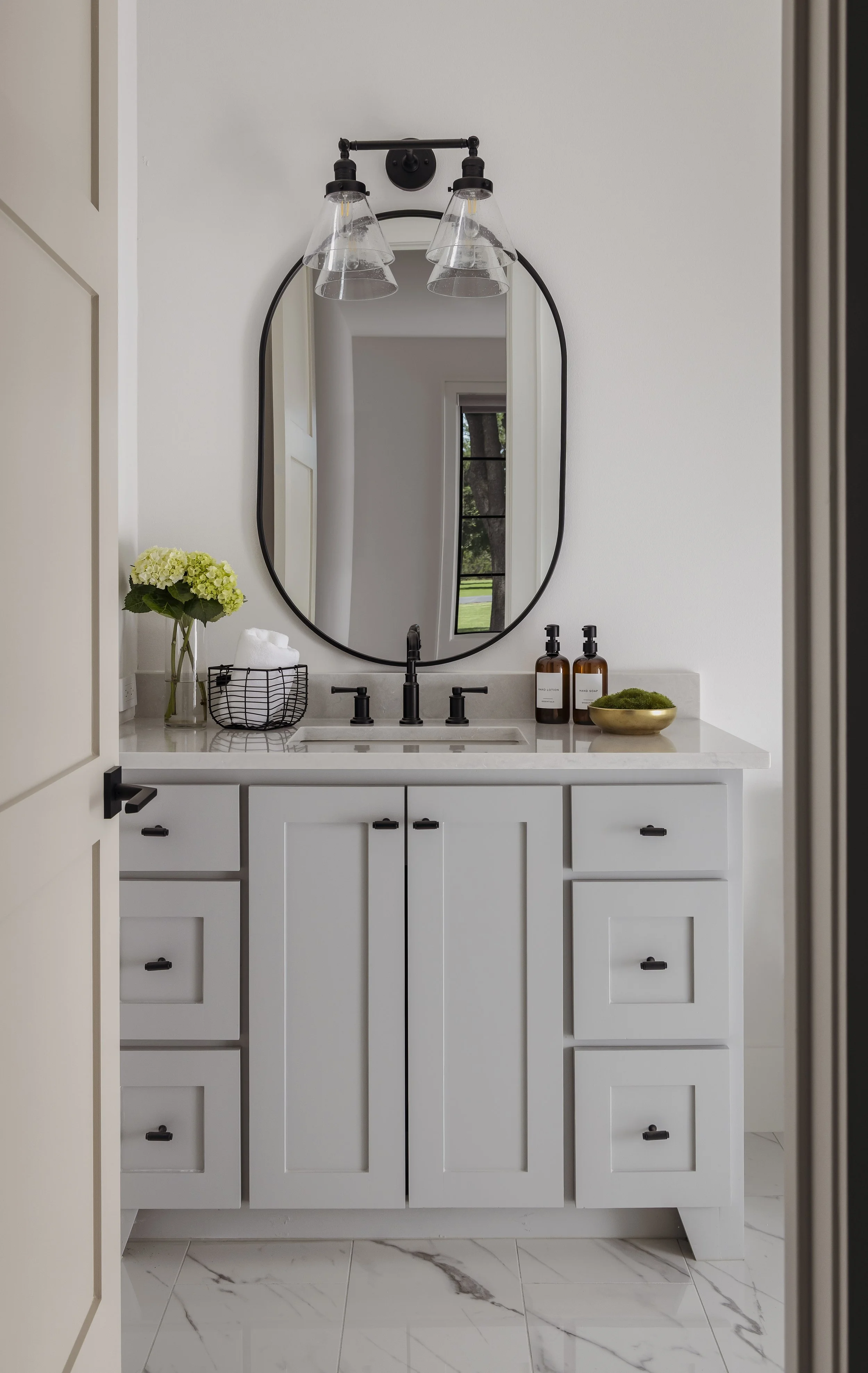 Bathroom Vanity 2.jpg
