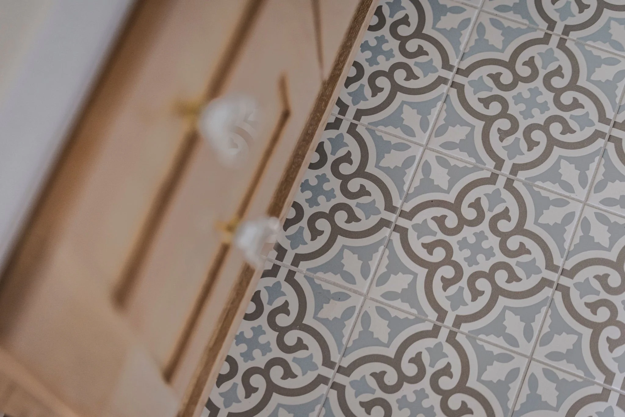 guest powder tile .jpg