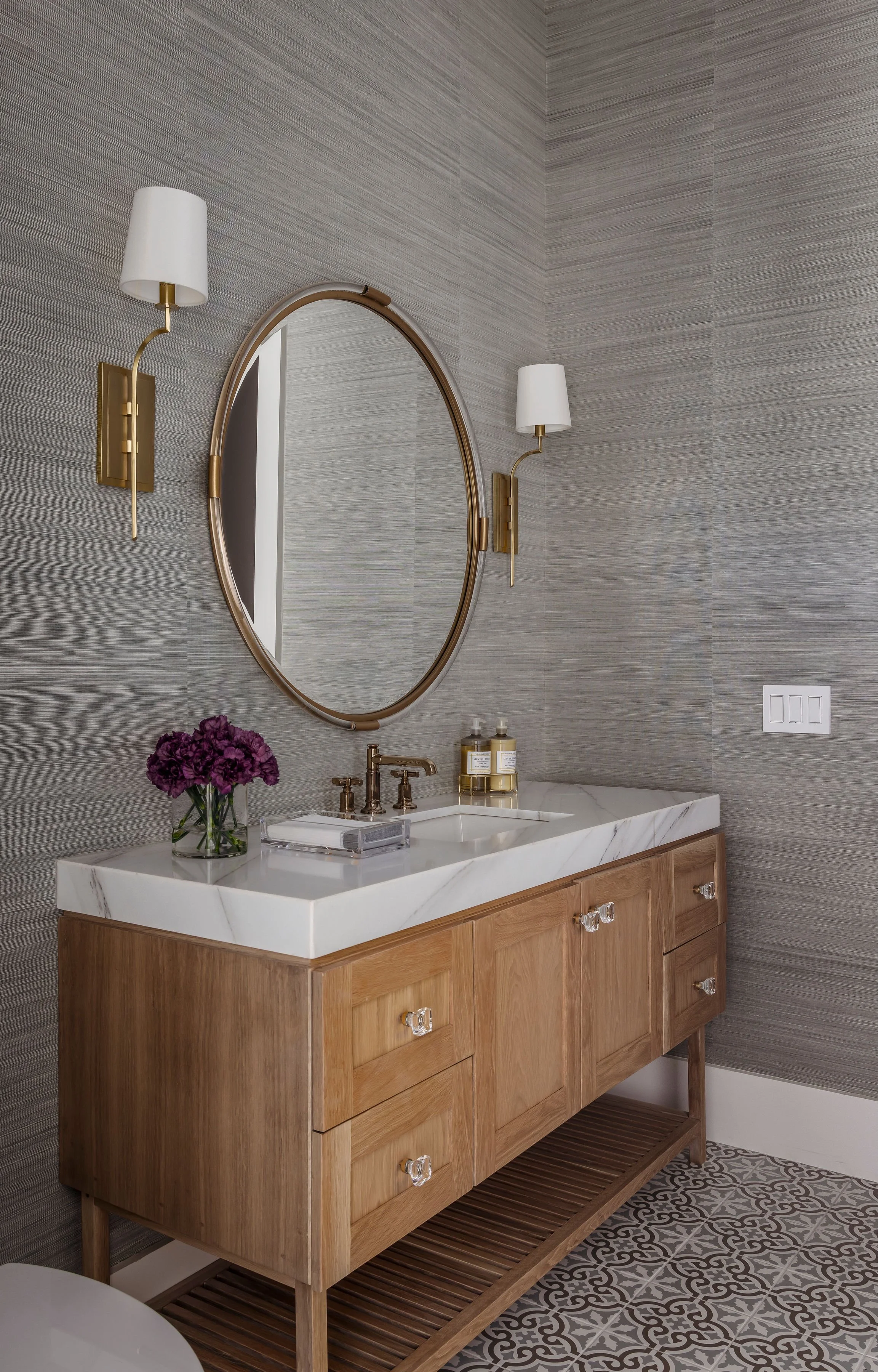 Powder bath vanity & floor.jpeg
