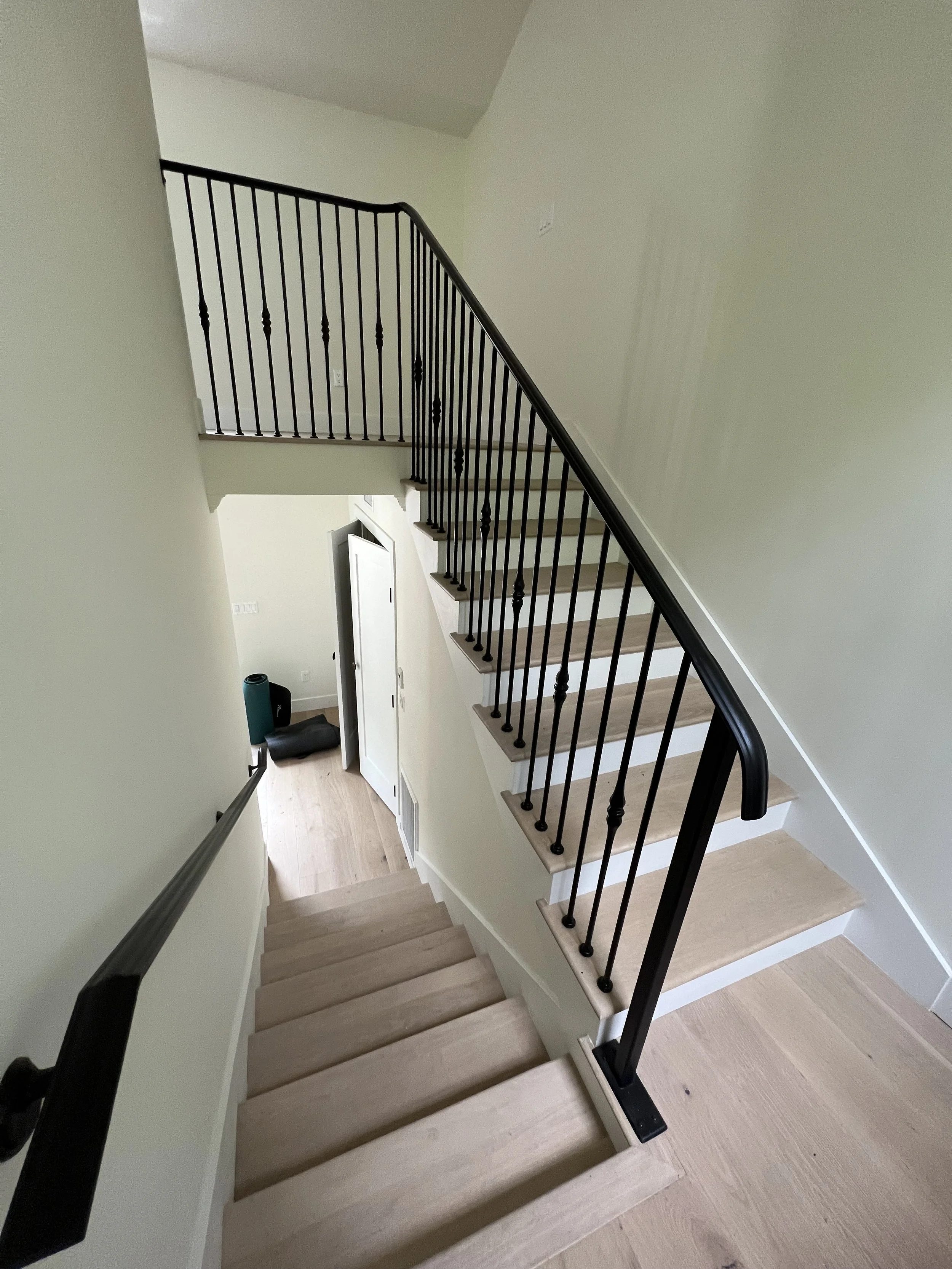 CustomStairRailing.jpg