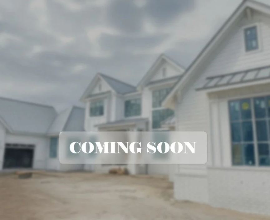 2 Chicks Dreamy Digs - Coming Soon!