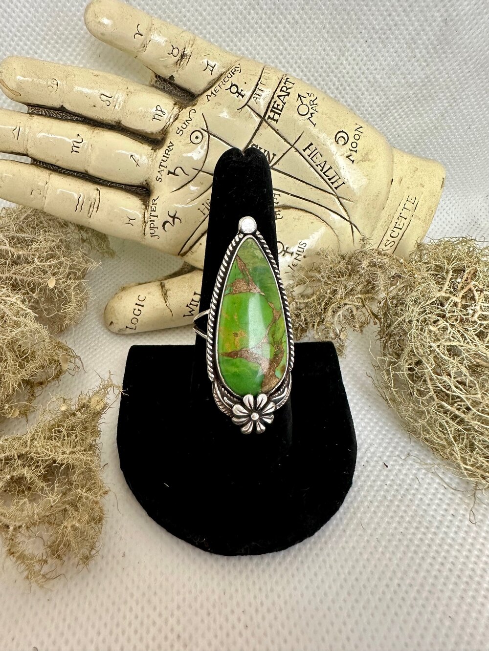 Planchette Lighter Case with Opal