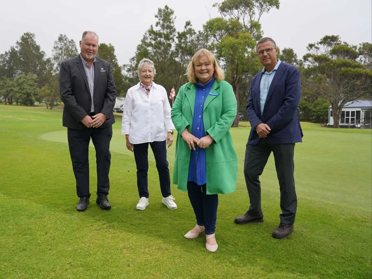 #REPOST @shoalhavencitycouncil :

🏌️&zwj;♀️ Mollymook Golf Club has been recognised as the most outstanding regional club by Golf Australia.

🏆 The prestigious award formed part of Golf Australia's first-ever National Awards of Excellence.

⛳ Despi