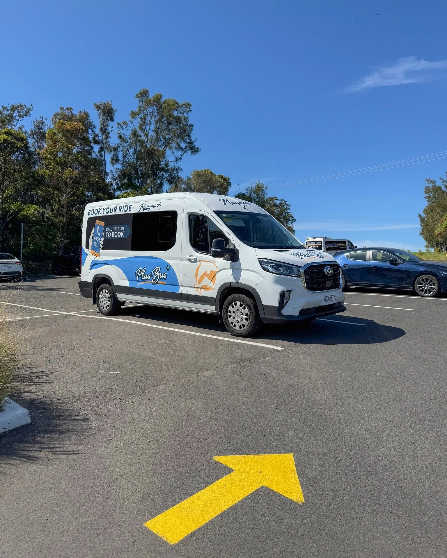 The new courtesy Plus Bus holiday timetable kicks off today! 🚐💨 To book the bus, call the Club on 4455 1911 or visit reception.

Convenient pickups for members and visitors from eligible suburbs: 📍 Mollymook 📍  Mollymook Beach 📍 Dolphin Point 📍