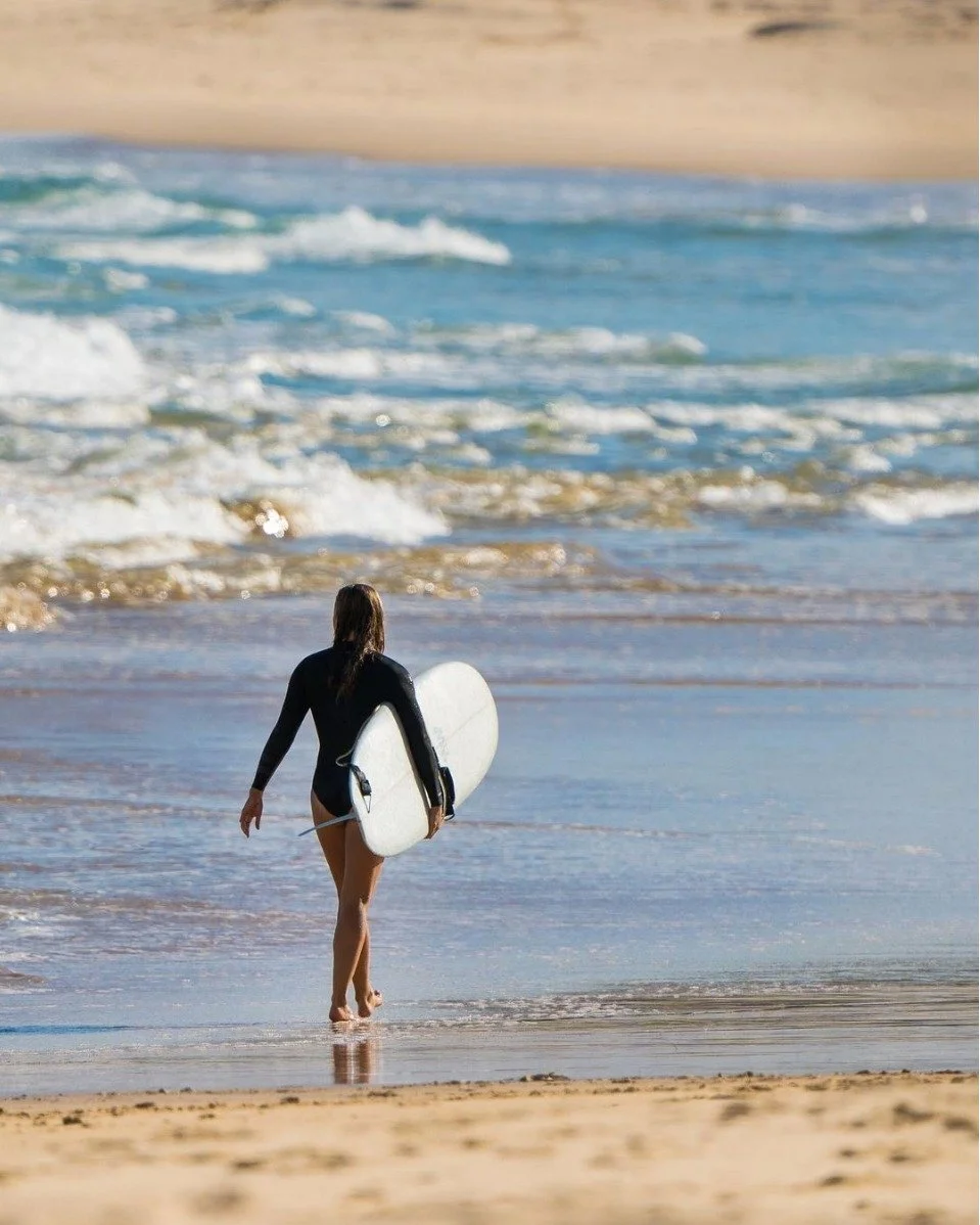 🏄🏻&zwj;♀️ Bask in the endless summer as Mollymook turns up the heat later this week. ☀️ 🔥 With temps set to soar, stay cool with a swim or a surf and swing by for a cold one in the comfort of the Club. 🍻

Remember to slip, slop, slap, seek and sl