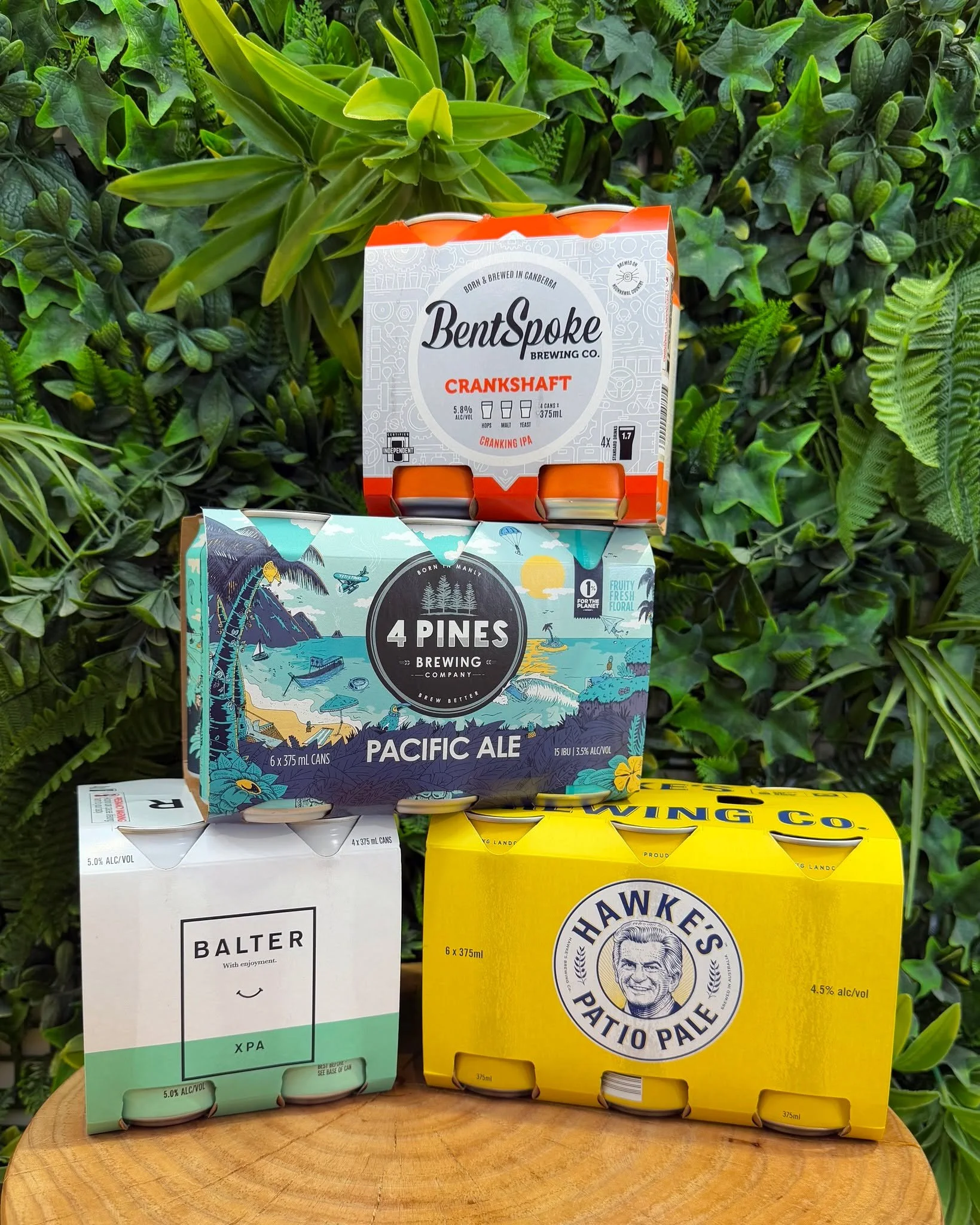 Swing by Cellarbrations Mollymook, conveniently located directly inside the Club entrance, on your way to the tee to grab drinks for the course, of course! ⛳️ 🏌🏼&zwj;♂️

SWIPE 👉🏼 to check out the new takeaway specials available until January 25th