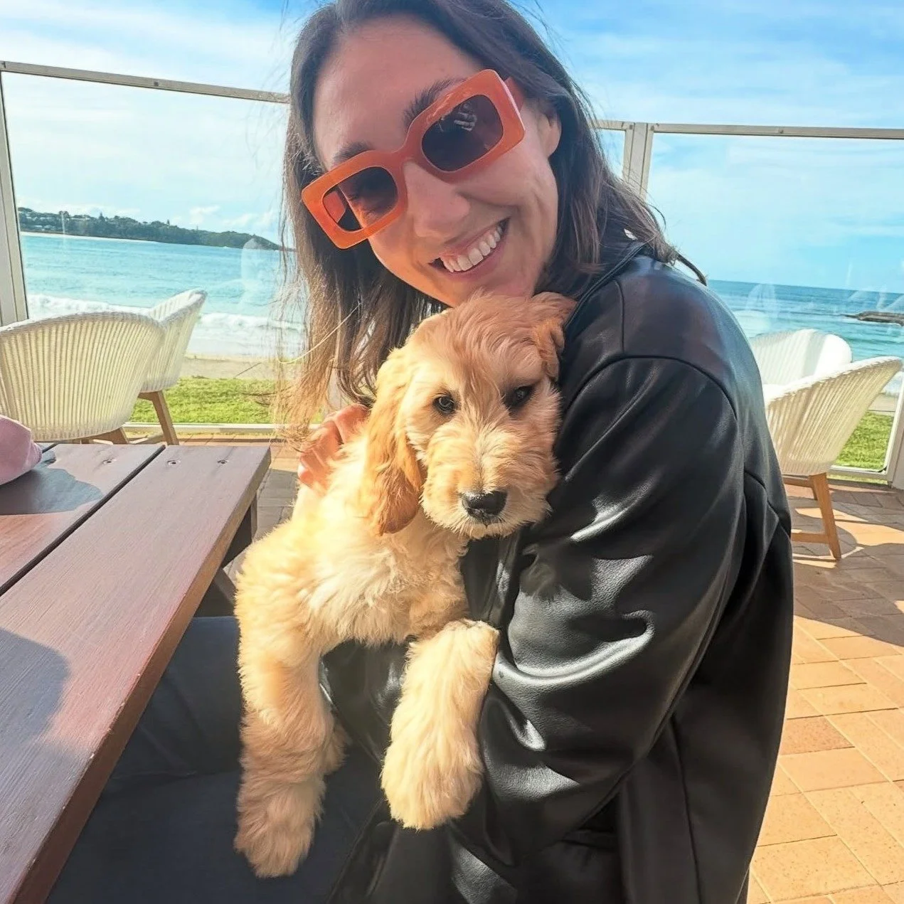 Looking for a pet-friendly spot to grab a bite and enjoy the view? 🙋🏻&zwj;♀️ Look no further than @saltandspencermollymook. The kiosk and terrace are pet-friendly, because we just love four-legged friends. 🐶

Salt &amp; Spencer | Open daily 7am - 